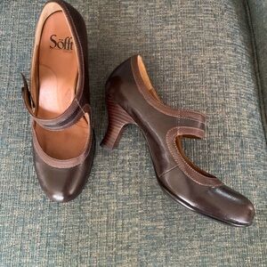 SOFFT MARY JANE SHORT HEEL 2 TONE BROWN SIZE 8